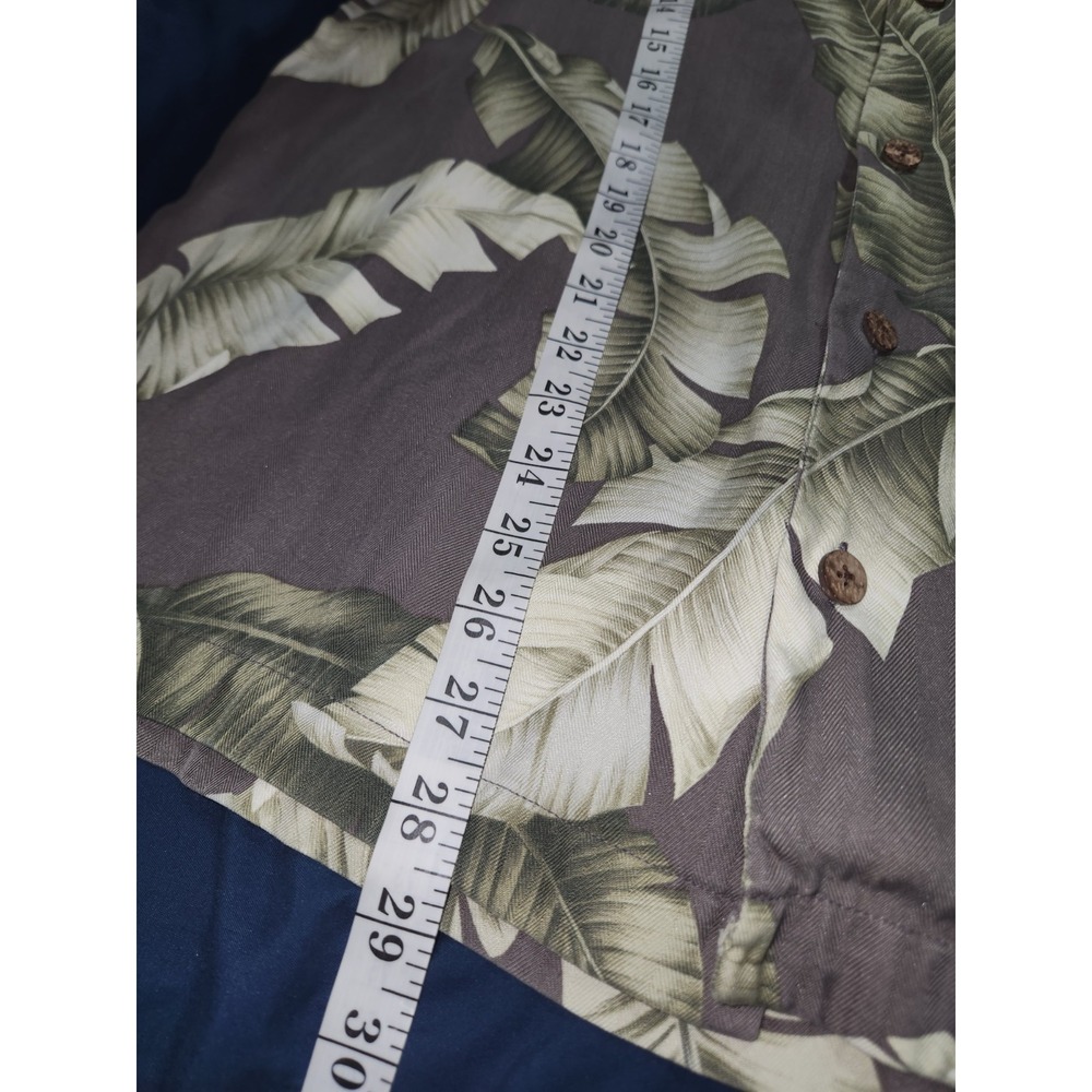 Tommy Bahama Mens 100% Silk Shirt Medium Grey Tropical - Picture 7 of 7
